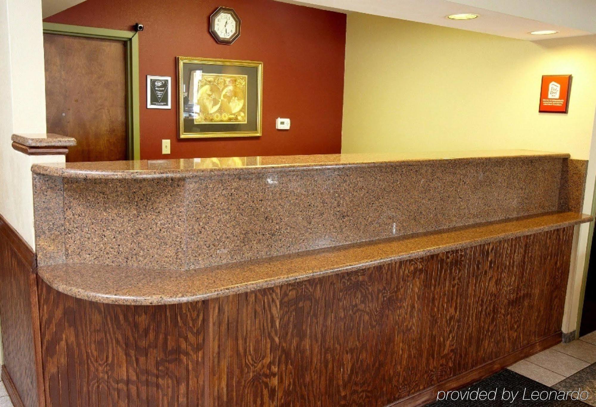 Red Roof Inn Denver Екстер'єр фото